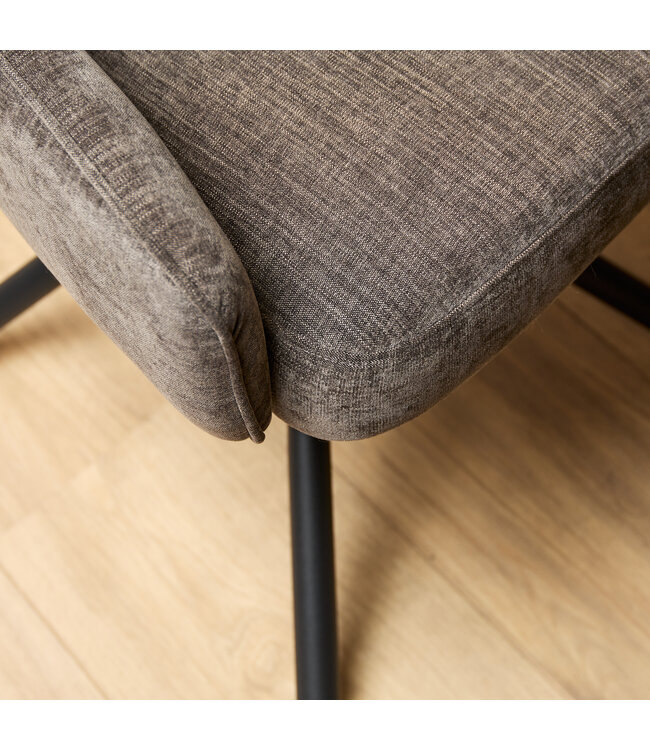 Eetkamerstoel Hanna | Charcoal Brown | Met armleuning