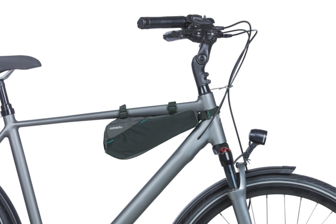 Basil Basil Frametas Discovery M 1.8L