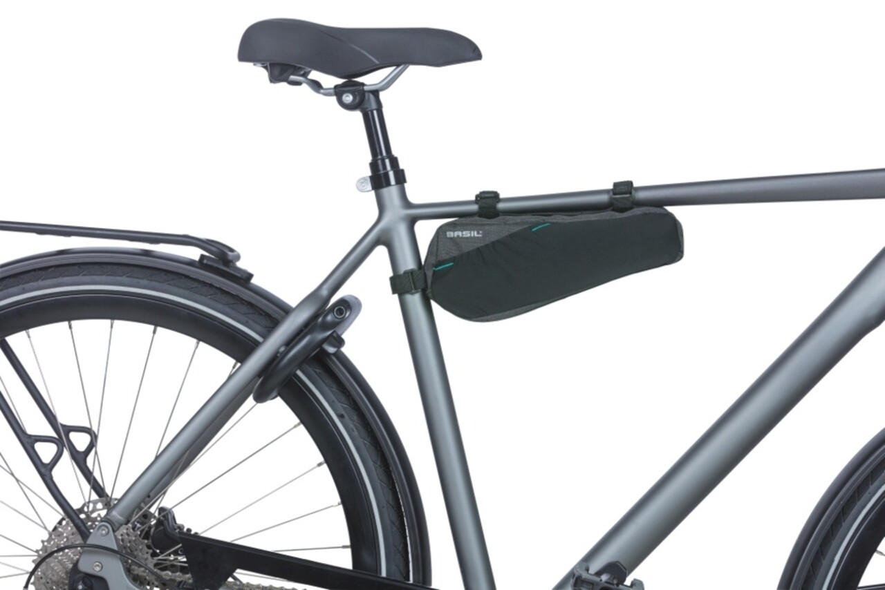 Basil Basil Frametas Discovery M 1.8L