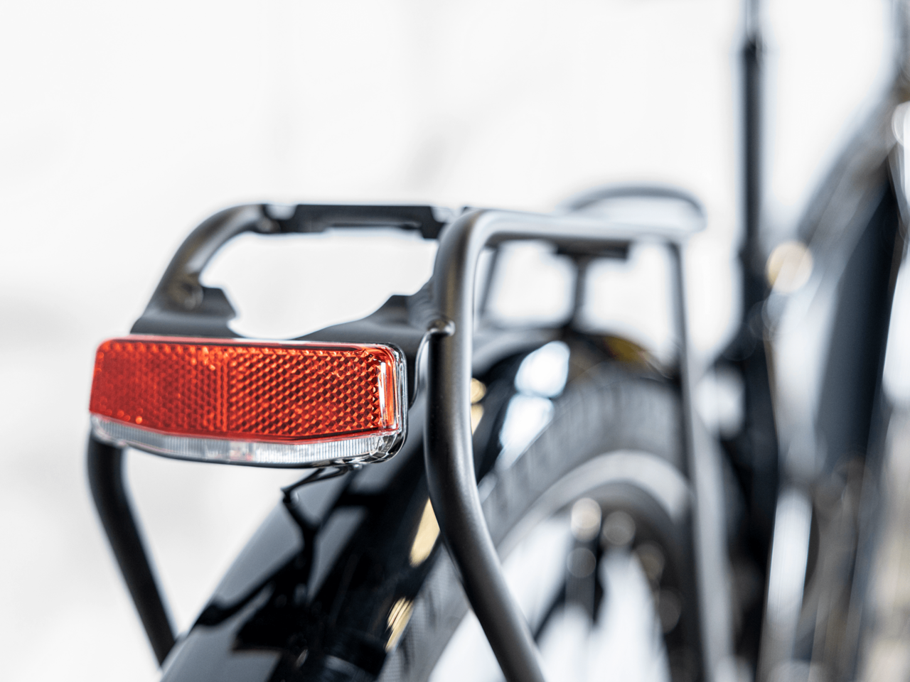 Trek Trek Allant+ 9 Elektrische Herenfiets Trek Trek Allant+ 9 Elektrische Herenfiets