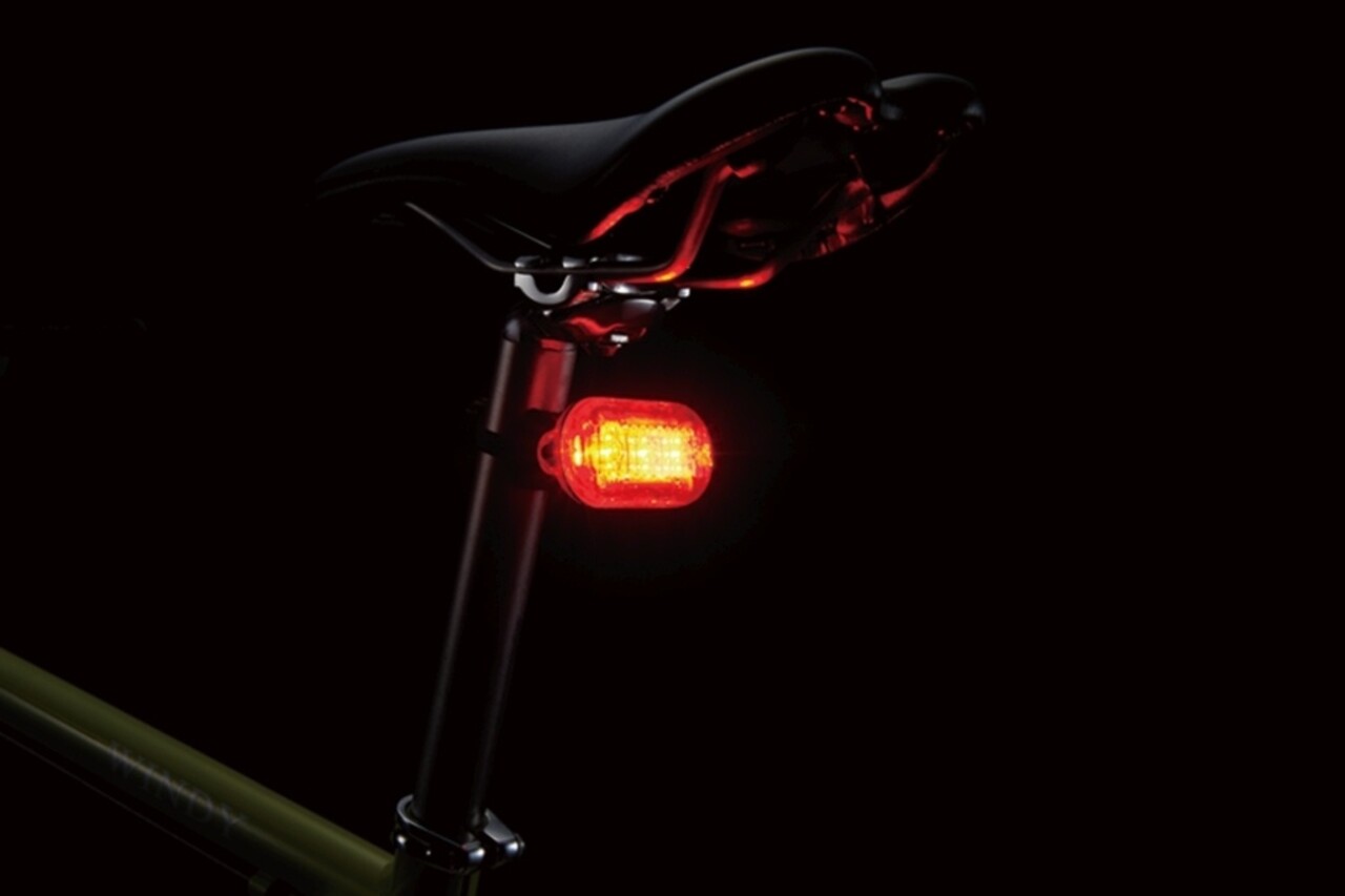 Cateye Cateye Achterlicht Omni 3 Cateye Cateye Achterlicht Omni 3