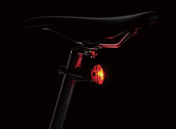 Cateye Cateye Achterlicht Omni 3 Cateye Cateye Achterlicht Omni 3