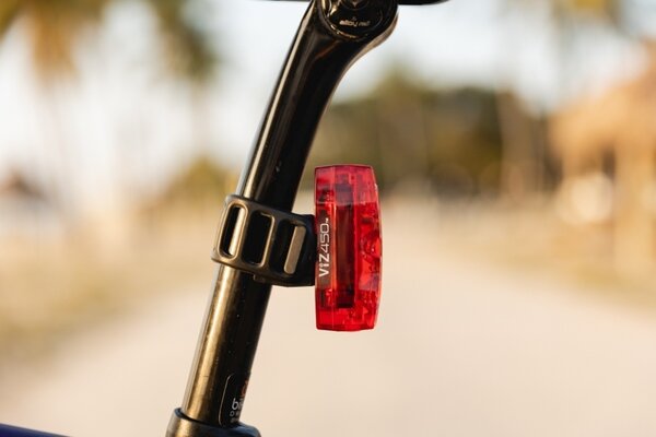 Cateye Cateye Achterlicht ViZ450 Cateye Cateye Achterlicht ViZ450