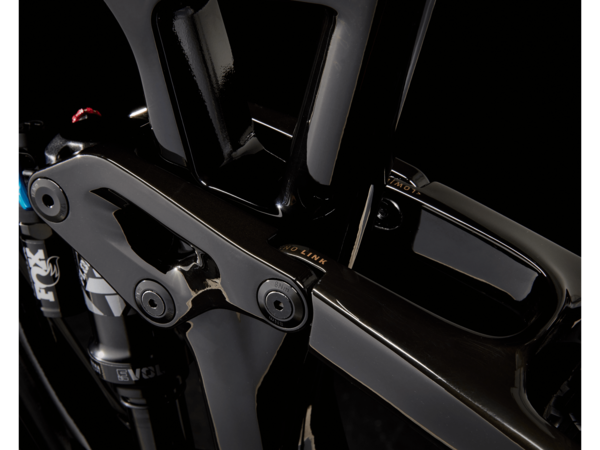 Trek Trek Fuel EX 9.8 XT Gen 6 Mountainbike Trek Trek Fuel EX 9.8 XT Gen 6 Mountainbike