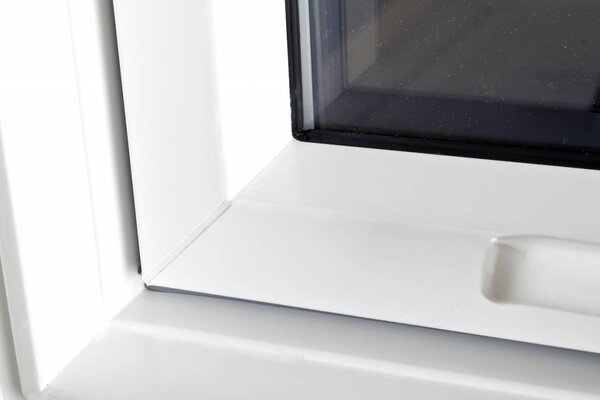 Intura Intura Vista 4P kunststof - het beste kleine dakraam van Nederland Intura Intura Vista 4P kunststof - het beste kleine dakraam van Nederland