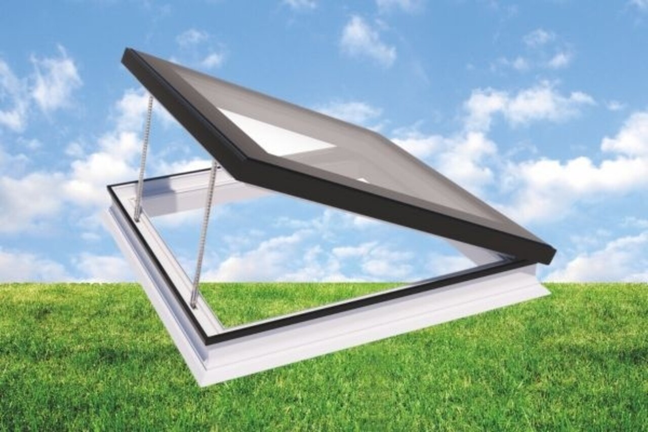 Intura Platdakraam PG-RA A1 100x150 voor rook afvoer Intura Platdakraam PG-RA A1 100x150 voor rook afvoer