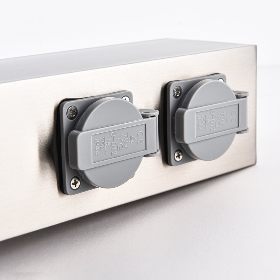 Borne avec prise de courant - Fabrizio