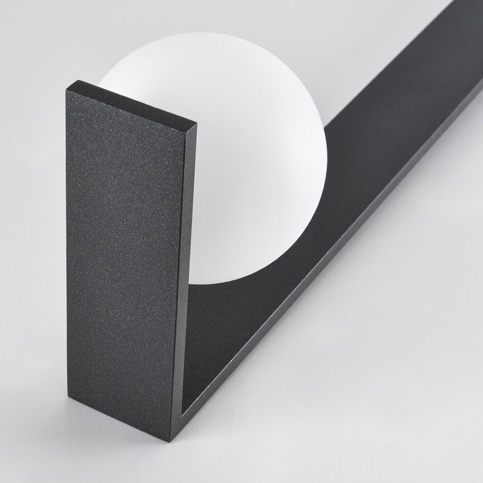 Lampe d'extérieur sur pied Mesia anthracite à globe blanc laiteux