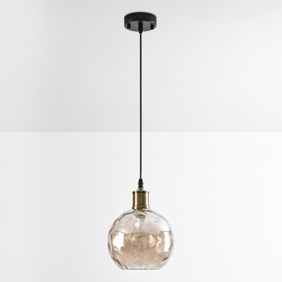 1-lichts hanglamp Lotte - cognac glas met bolling