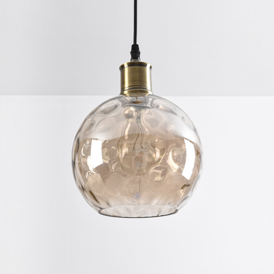 1-lichts hanglamp Lotte - cognac glas met bolling
