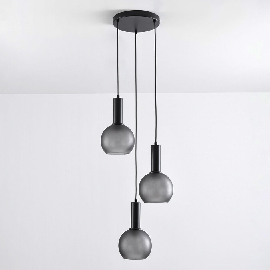 Suspension moderne en verre mat gris, 3 lumières - Brinati