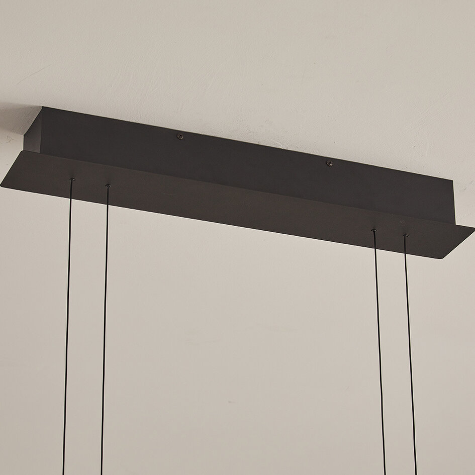 Zwarte hanglamp Katla met smoke glas en 3-staps dim