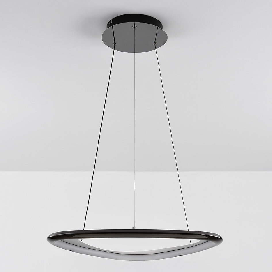Lampe suspendue Celda avec LED à 3 niveaux de gradation en noir-chrome
