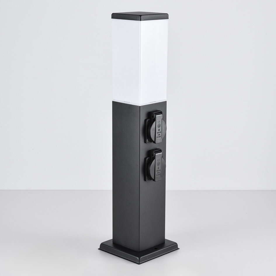 Prise extérieure en acier inoxydable avec lampe Jardin - carrée avec 4 prises