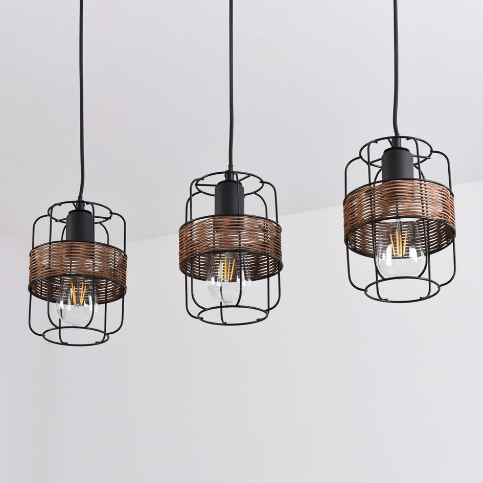 Lampe suspendue industrielle noire en rotin - Hira