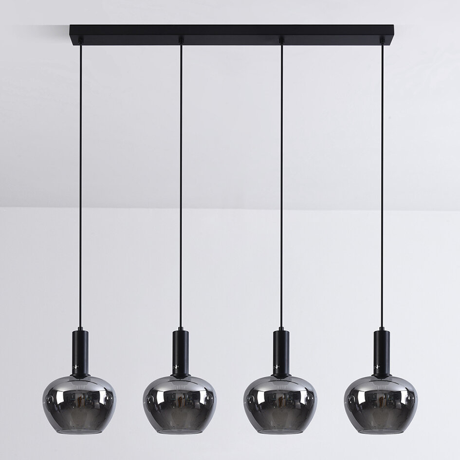 4-lichts hanglamp Ilvy in appelvormig rookglas - zwart