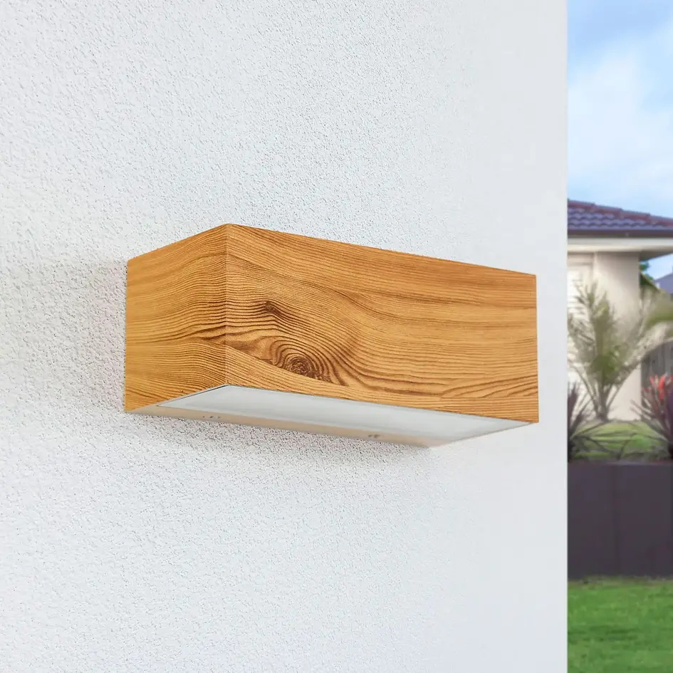Applique d'extérieur moderne Kai - aspect bois