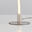 Lampe de table minimaliste Vinti en nickel satiné à LED intégrées