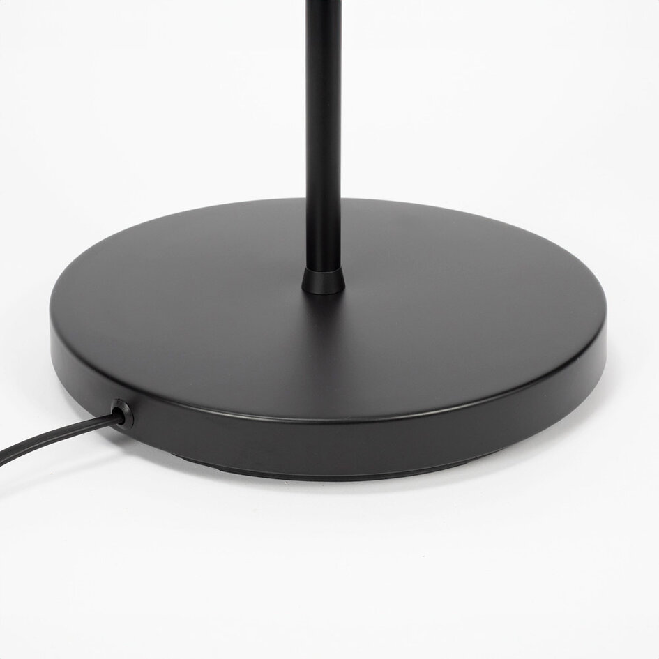 Lampadaire minimaliste Guld 3 lumières en noir et doré