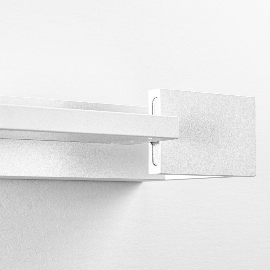 Witte draaibare wandlamp Sirle, 45 cm