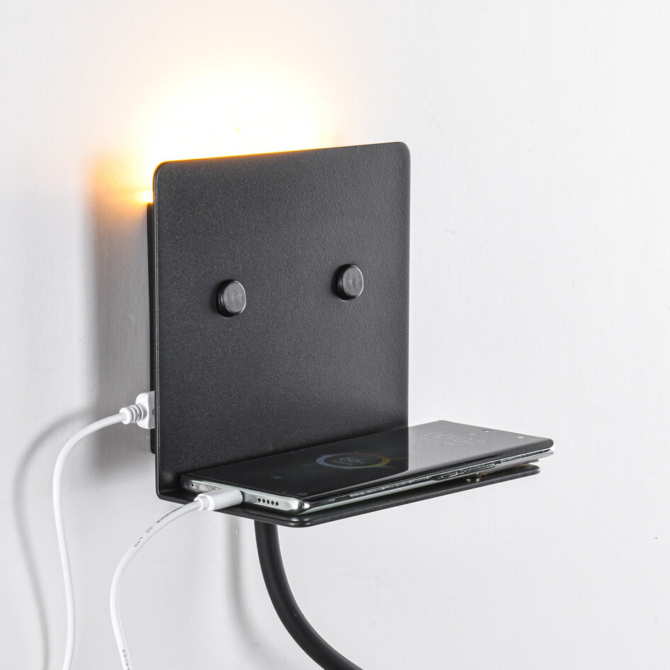 Multifunctionele wandlamp Sillia met verstelbare arm en USB-poort