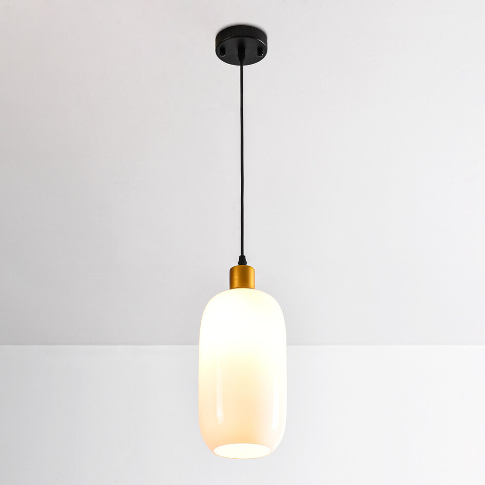 Hanglamp Anne met melkwit glas en kleurverloop