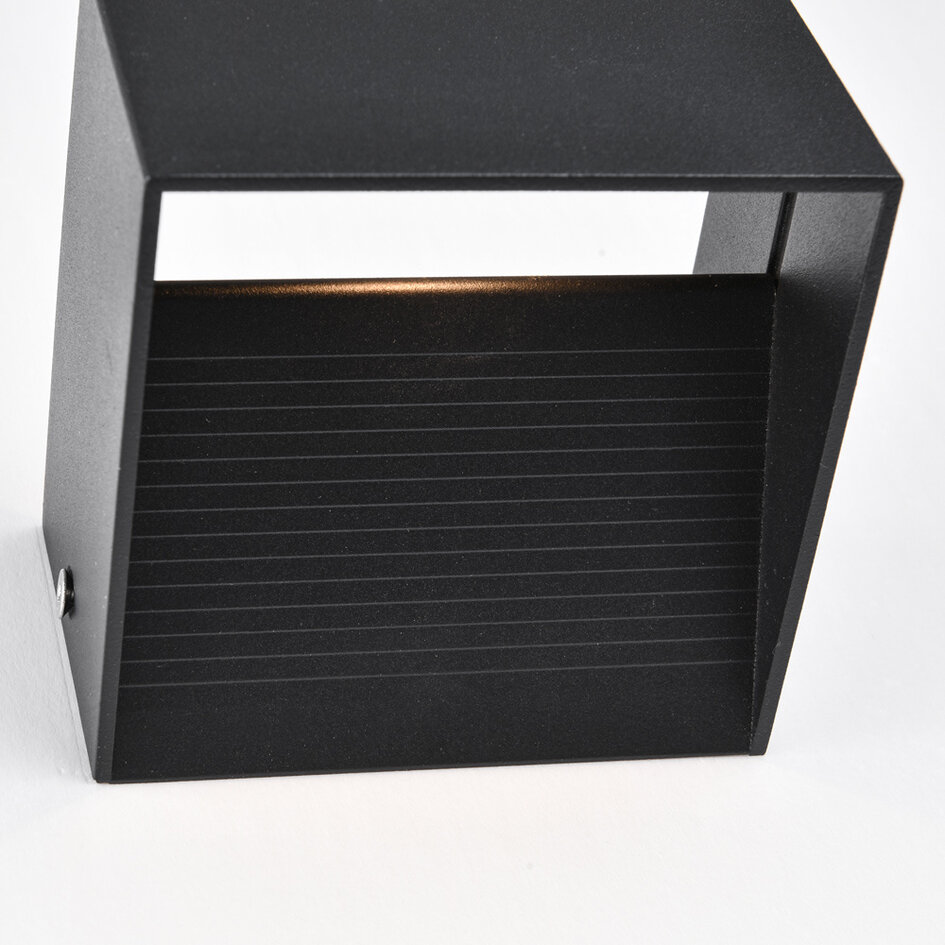 Applique intérieur design moderne noire et dimmable - Lize