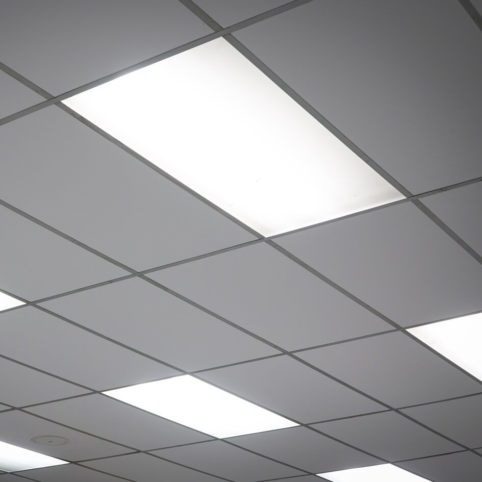 Kit de 4 x panneaux LED 120 x 30 cm, 36 W, 4000 K - 100 lm/W