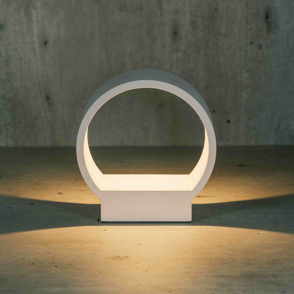 Moderne buitenwandlamp rond Izzy - wit