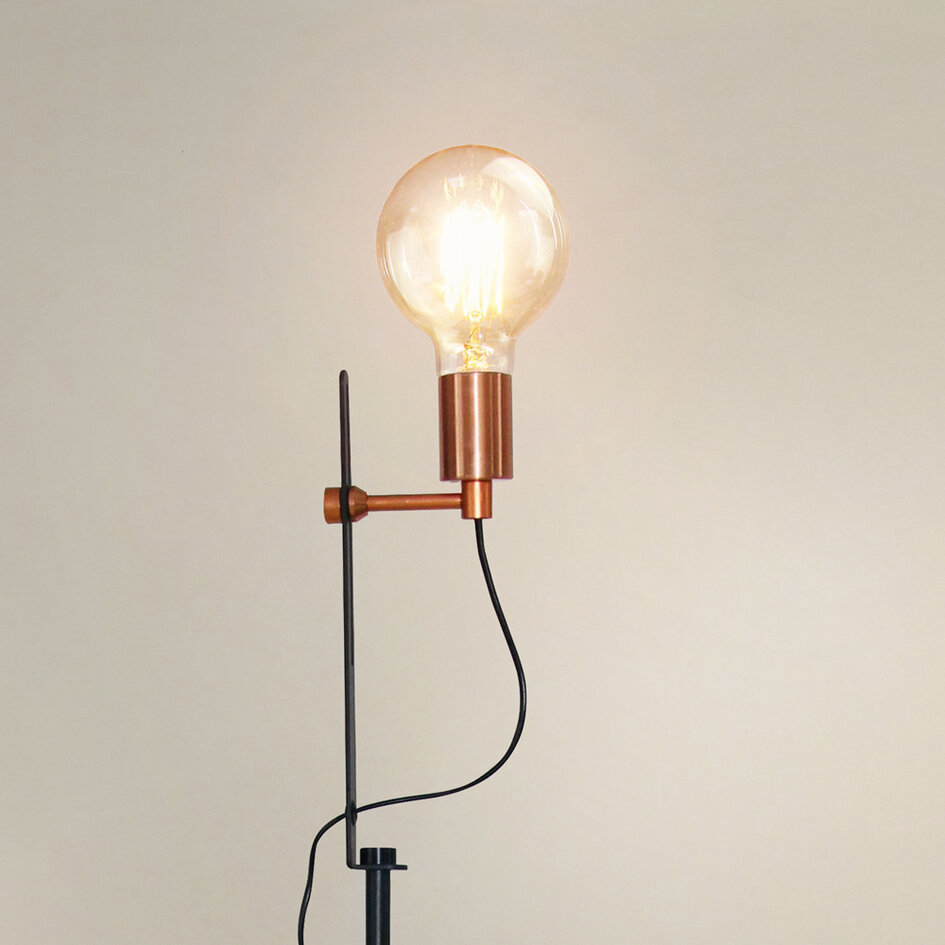 Lampadaire industriel noir et doré - Edina