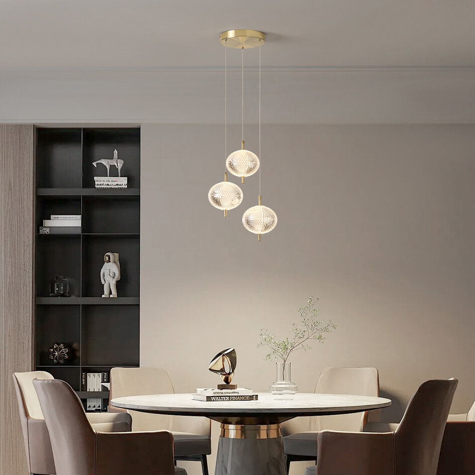 Eigentijdse hanglamp met 3-staps dimbare LEDs en gouden details - Hopea