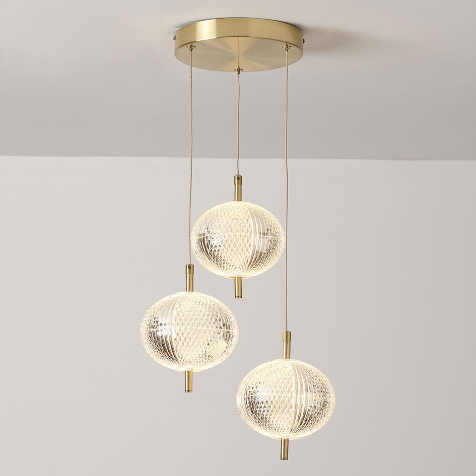 Eigentijdse hanglamp met 3-staps dimbare LEDs en gouden details - Hopea
