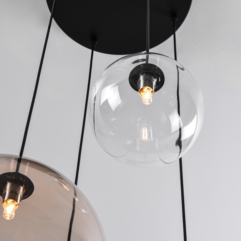 4-lichts design hanglamp Luminor met diverse glazen bollen