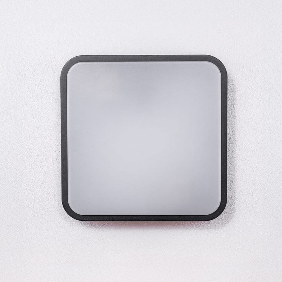 Applique extérieure moderne carrée noire - Seb