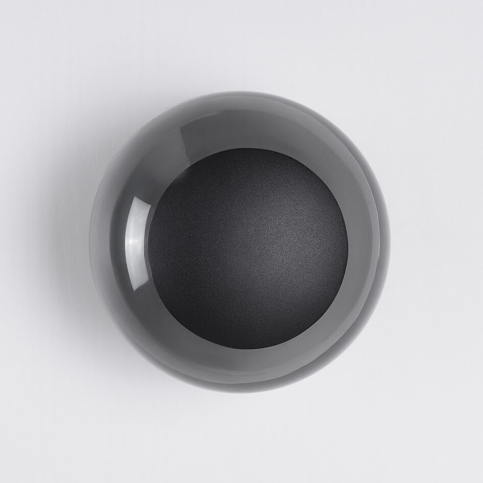 Wandlamp Jody met glazen bol en geïntegreerde LEDs