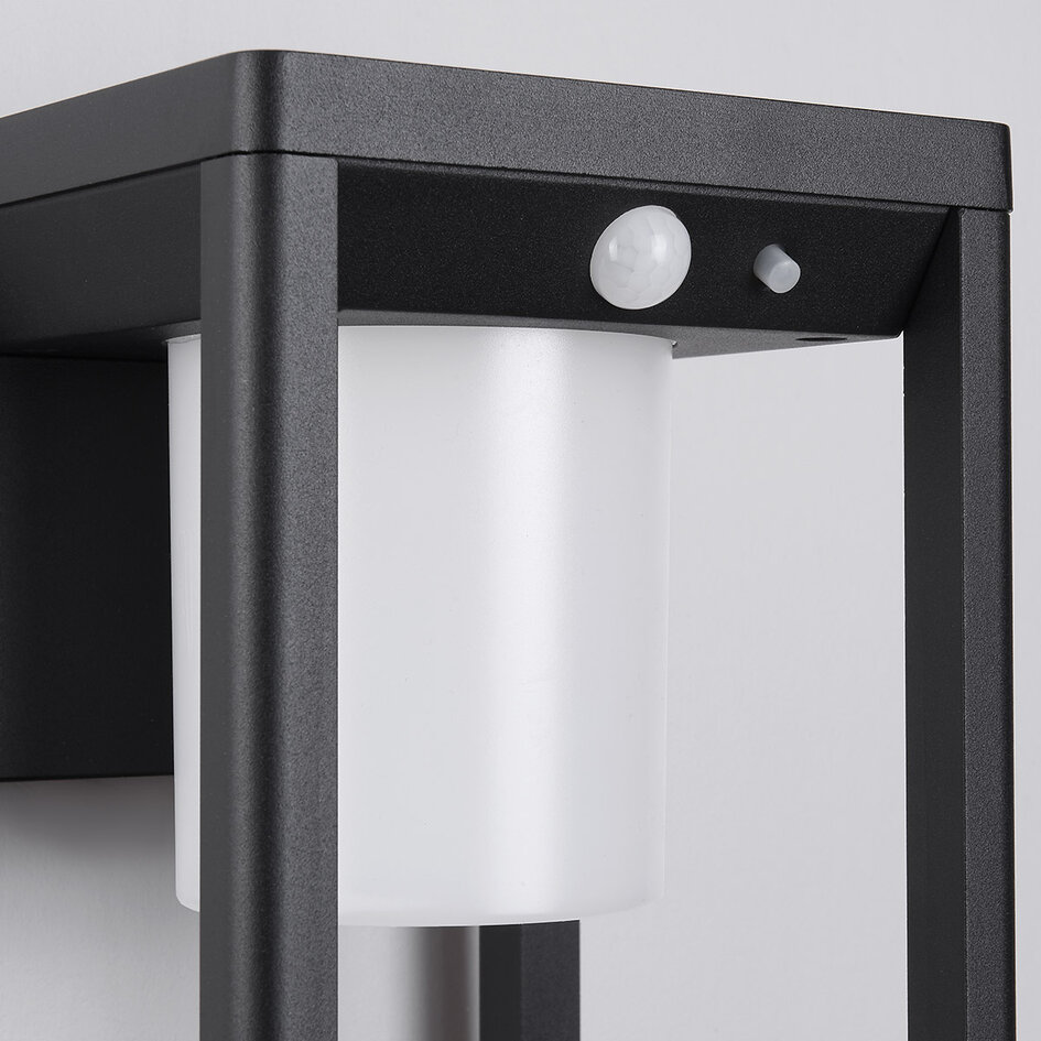 Applique solaire d'extérieur noir avec capteur - Lucian