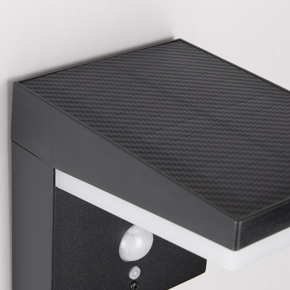 Moderne solar wandlamp zwart met sensor - Halo