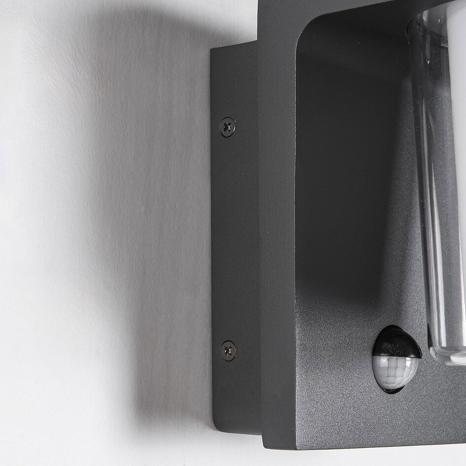 Donker grijze wandlamp voor buiten met sensor - Lio