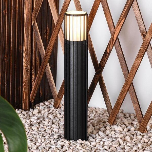 Staande buitenlamp Renzo - zwart met glazen kap en verticale spijlen Staande buitenlamp Renzo - zwart met glazen kap en verticale spijlen