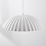 Geribbelde hanglamp Olea met matte krijtlook (Gesso afwerking)