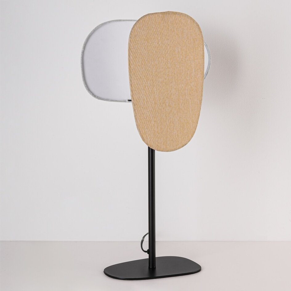 Lampe de table Tavora avec deux abat-jours en lin, teintes claires et naturelles
