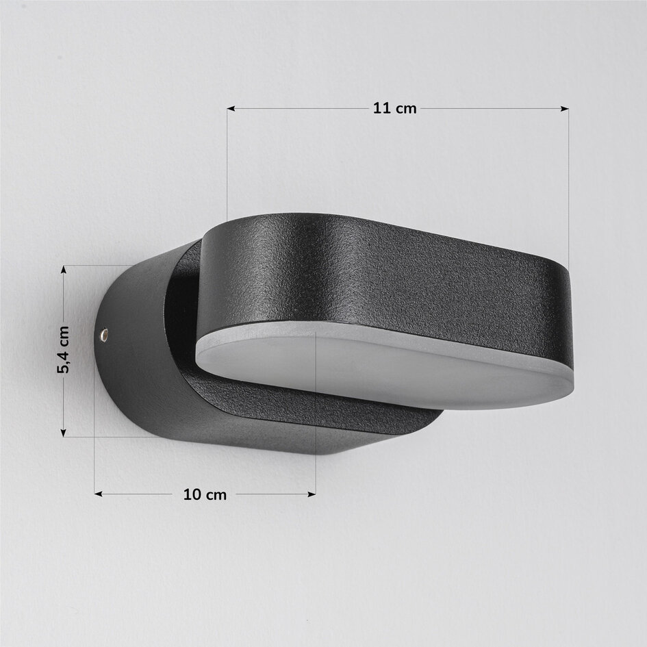 Draaibare muurlamp Isabelle - zwart met geïntegreerde LED