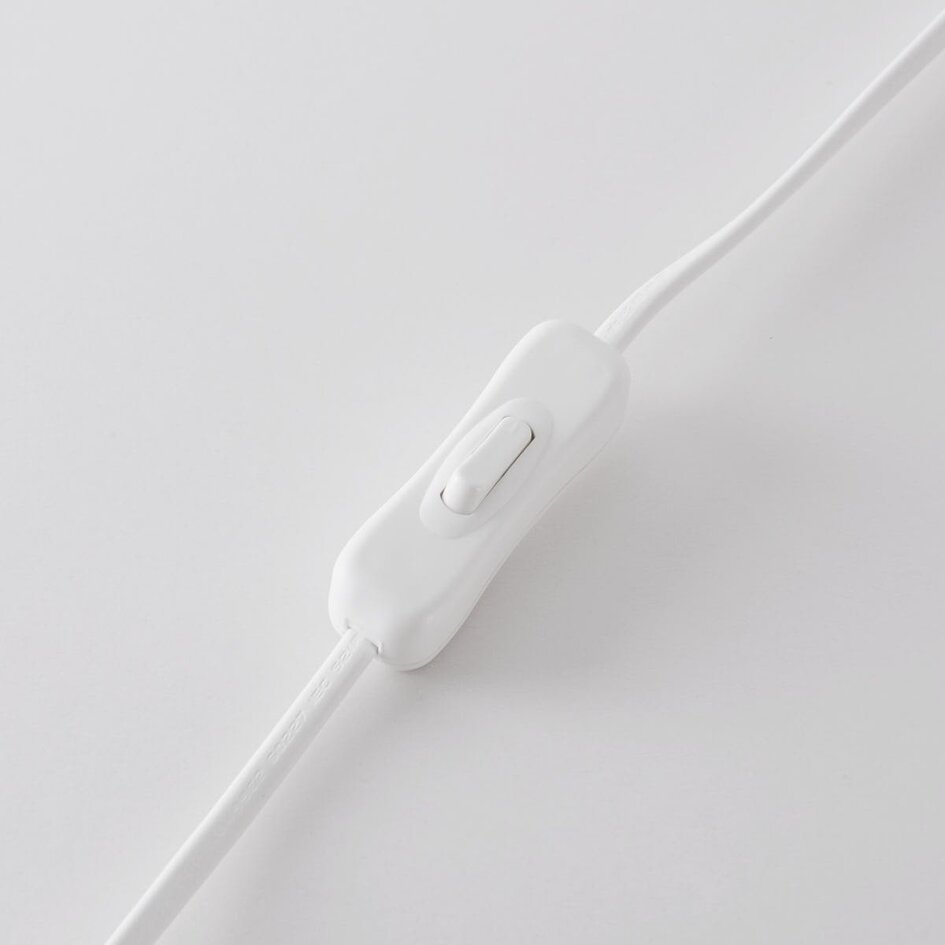 Lampe de table Japandi Poyta en céramique blanche avec abat-jour en lin