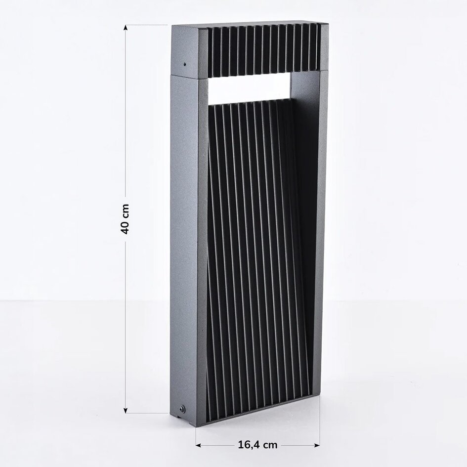Lampe d'extérieur sur pied Andrew striée anthracite à LED intégrée