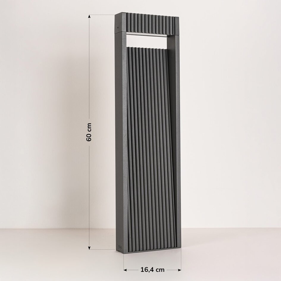 Lampe d'extérieur sur pied Andrew striée anthracite à LED - 60 cm