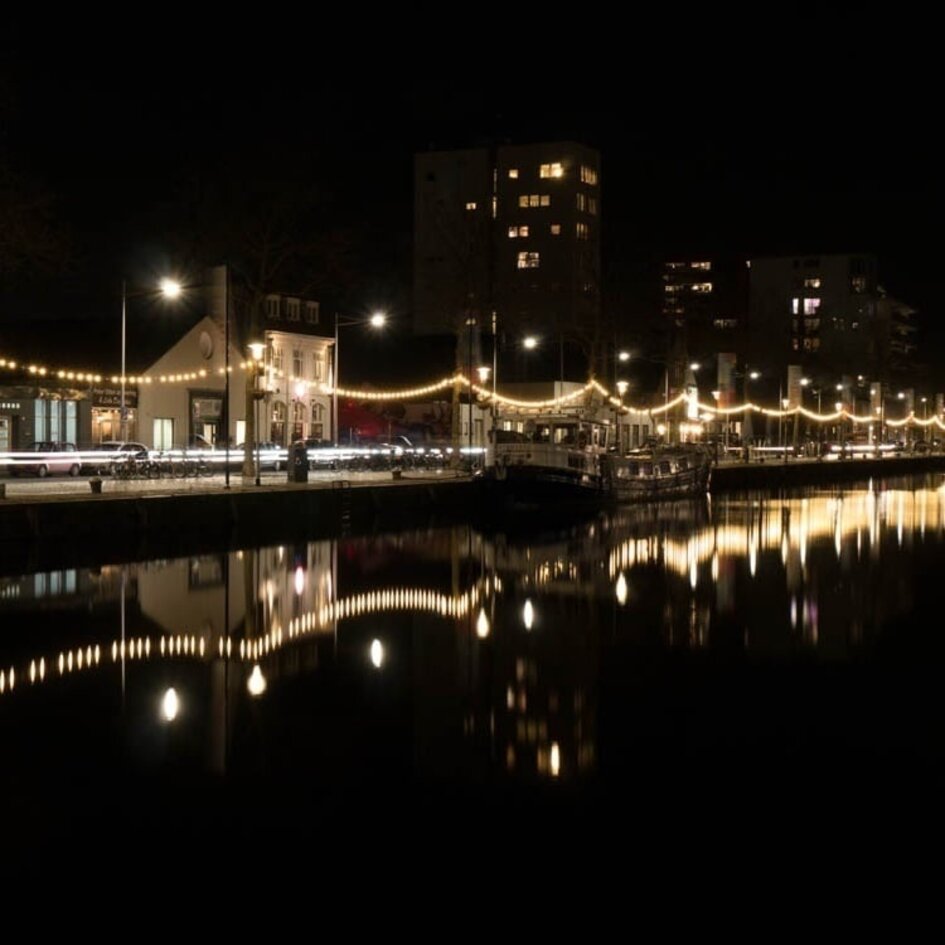 Guirlande guinguette de 100 mètres de long avec fiche et raccords montés 100 ou 200