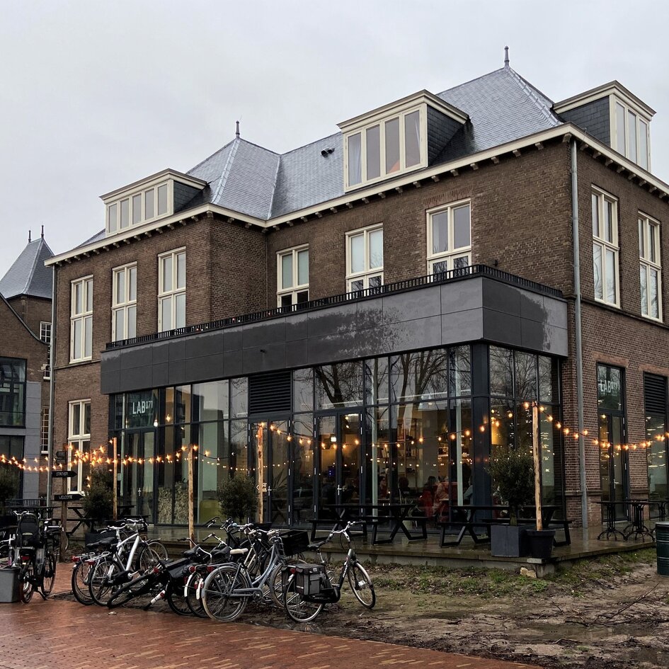 Prikkabel set met 2 watt dimbare LED lampen met melkwitte kap