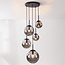 Hanglamp Marui met vijf smoke glazen bollen en zwarte details
