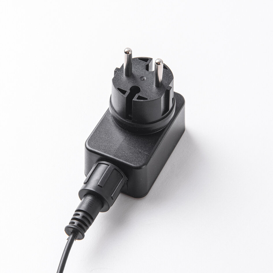 Lot de 6 lampes d'extérieur compactes avec télécommande – noir avec LED dimmable