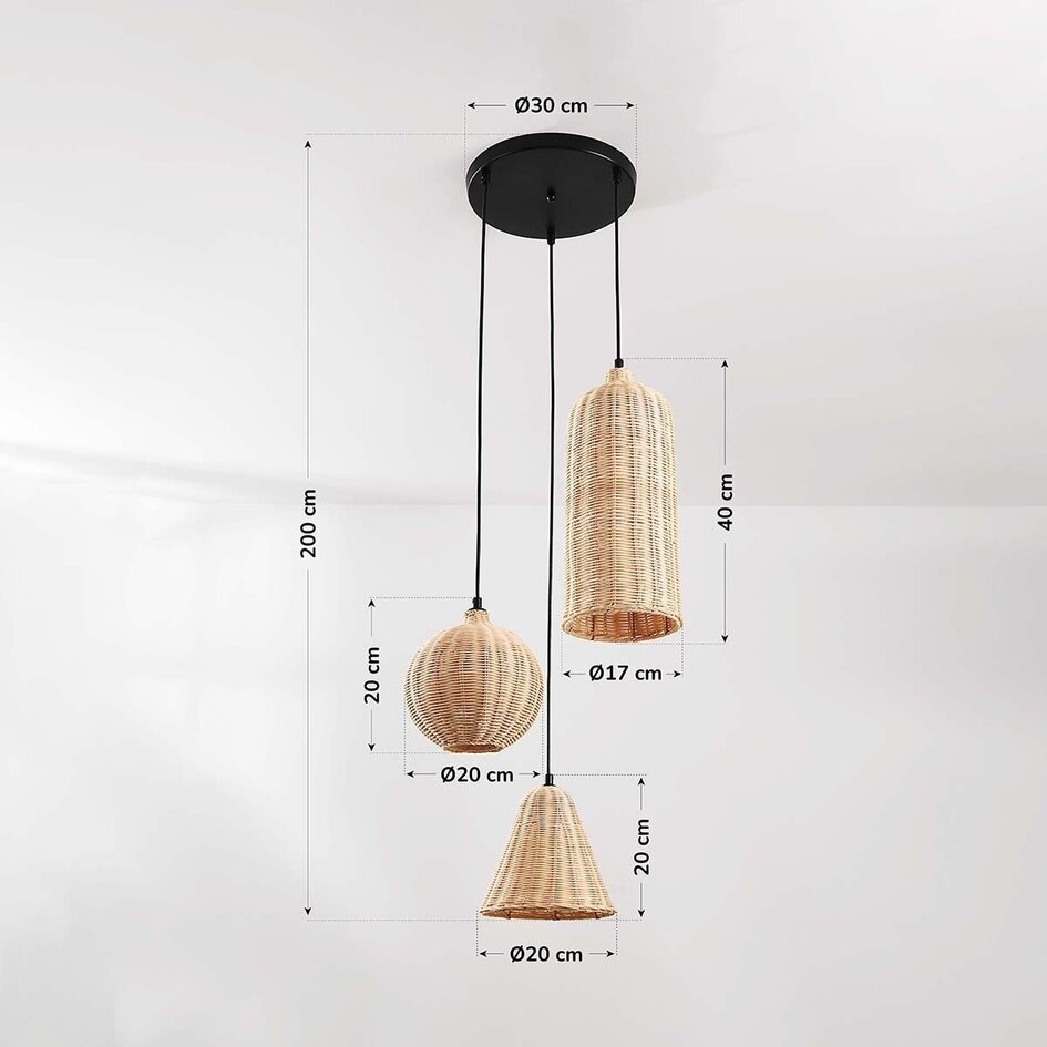 Boho hanglamp Misu van rotan met drie natuurlijke kappen